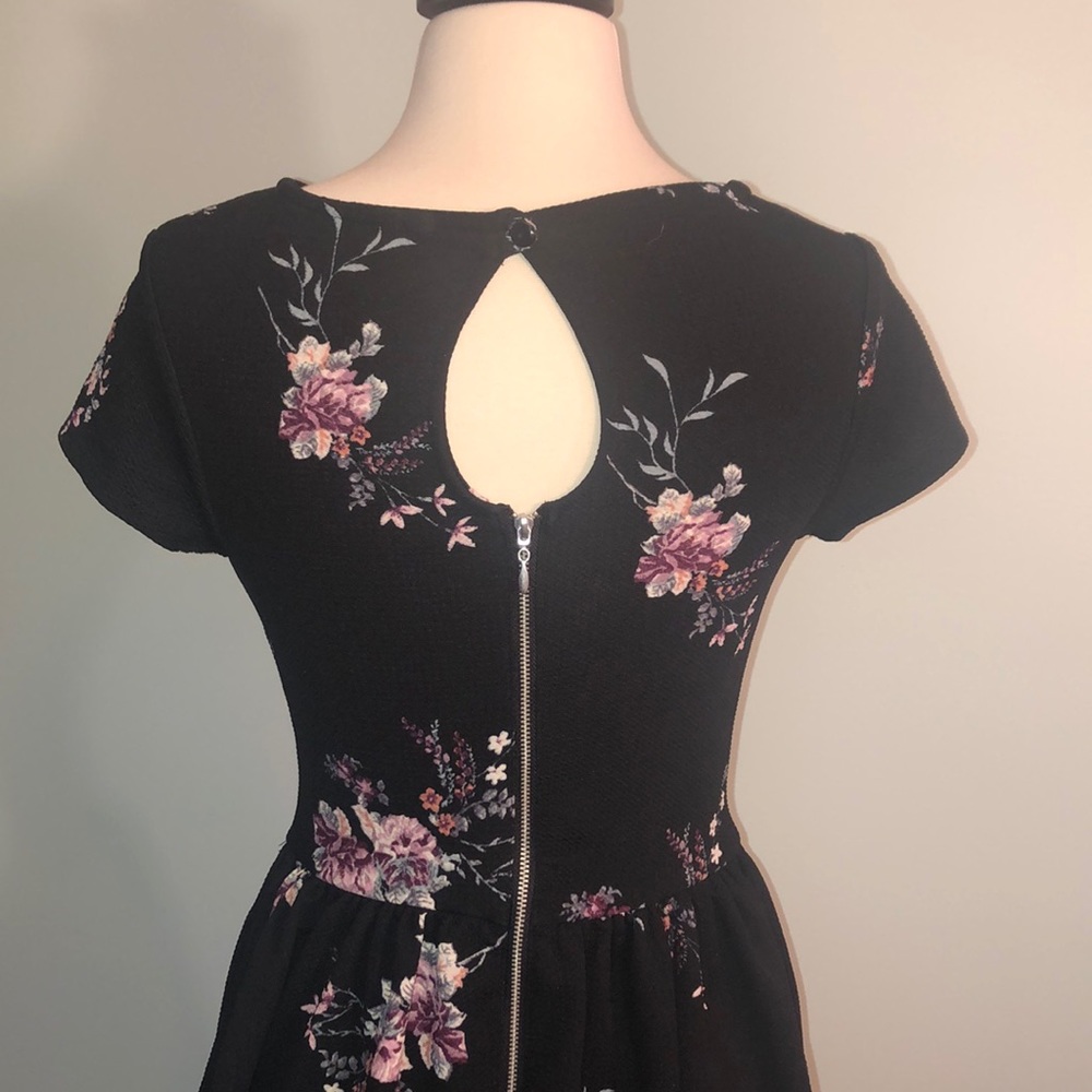 Black and Floral Print Fit and Flare Dress - Picture 7 of 8